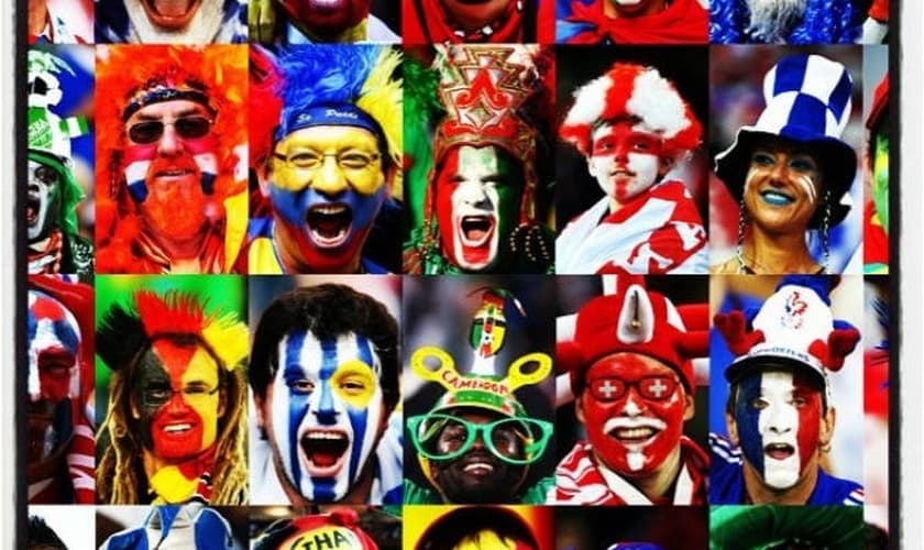 Fifa publica montagem com fãs de várias seleções