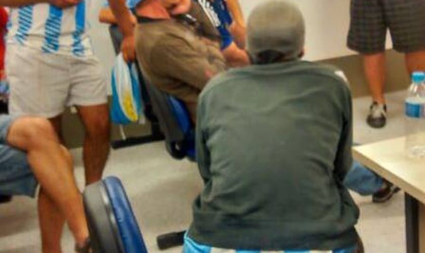 Argentinos detidos por invasão