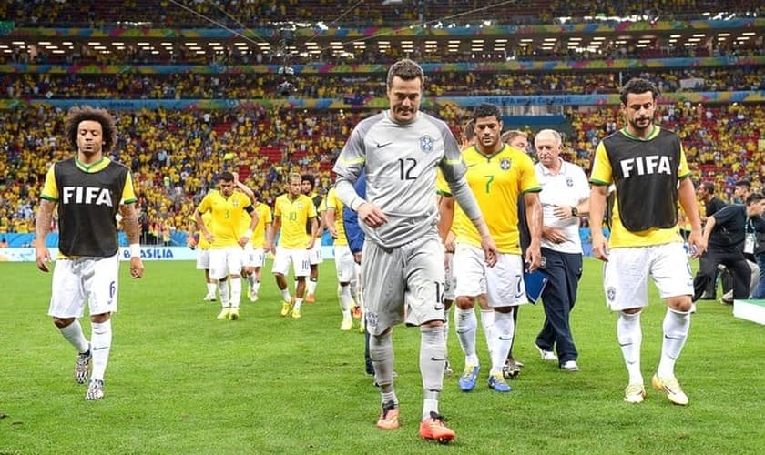 Seleção sai de campo derrotada na disputa do terceiro lugar: fracasso pesa no ranking da Fifa