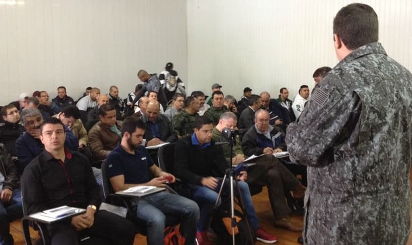 Reunião das torcidas com a Polícia na manhã desta sexta-feira