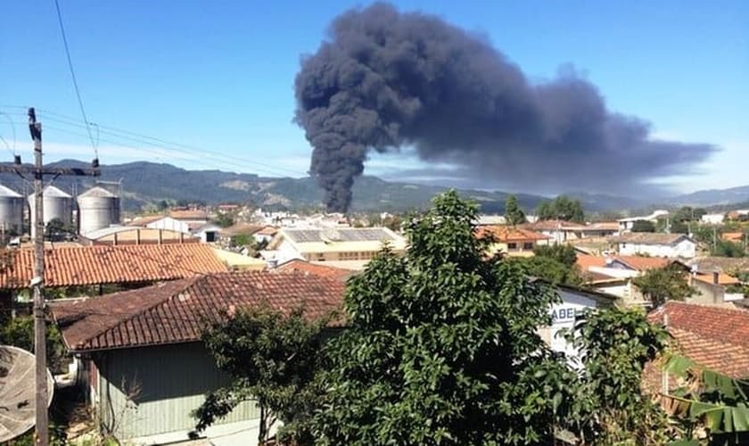 Incêndio foi em fábrica de molduras