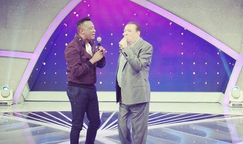 Marquinhos Gomes grava participação no programa Raul Gil