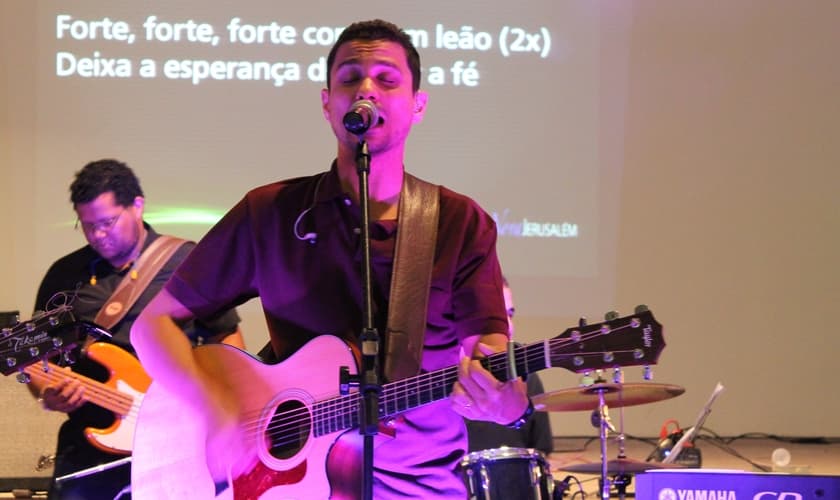 Fabiano Alves: "Jesus nos chama para o evangelho"