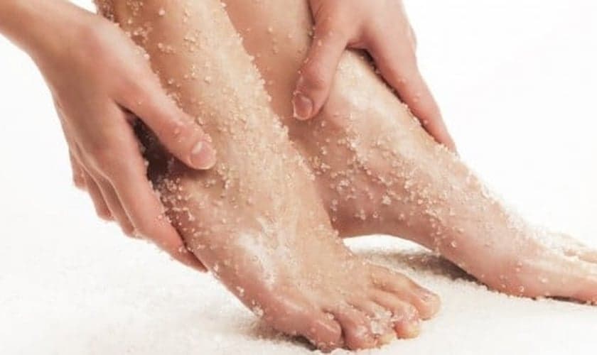 esfoliação pés