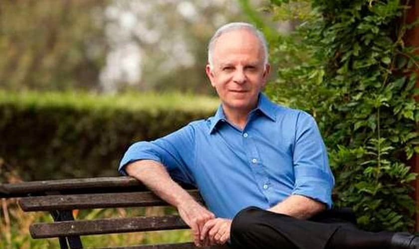 Desde que se formou em Bioquímica o bioquímico Miguel Krigsner decidiu que não queria abrir um negócio próprio. Foi assim que fundou, em 1977, uma farmácia de manipulação chamada O Boticário