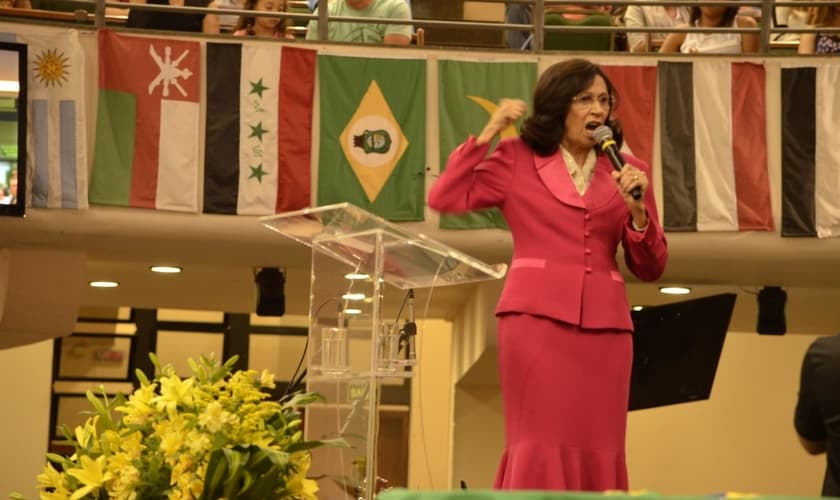 "Como igreja nos colocamos em posição de guerra", diz Valnice Milhomens sobre eleições