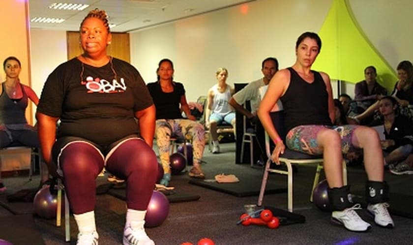 exercícios físicos