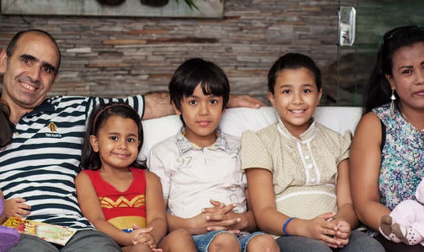 Família síria refugiada na MAIS