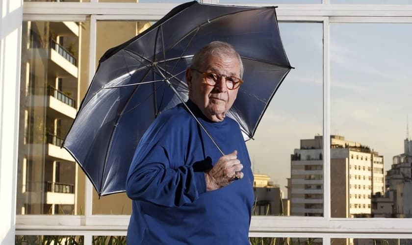 O apresentador Jô Soares em sua residência no bairro de Higienopolis em São Paulo