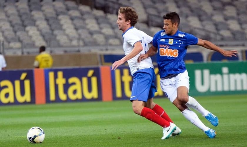 Partida foi muito disputada, com o Bahia surpreendendo no 1º tempo