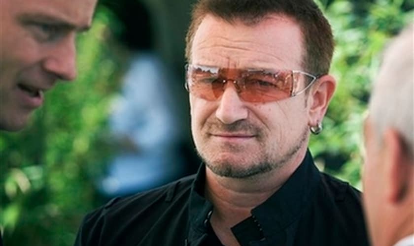 Poema de Bono Vox sugere que o cantor teria sido evangelizado por Billy Graham