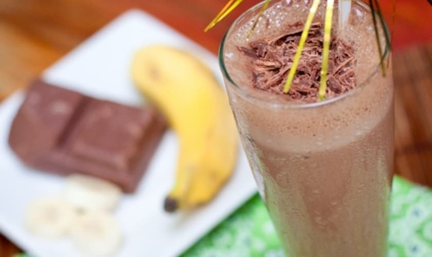 Vitamina de banana e chocolate