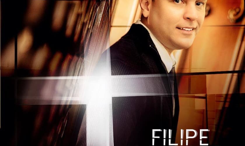 Filipe Máximo lança o clipe "Amor Sem Igual"