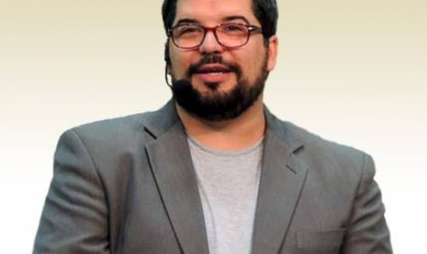 Pr. Bruno dos Santos falará sobre seitas e doutrinas, no Superpop desta segunda (22)