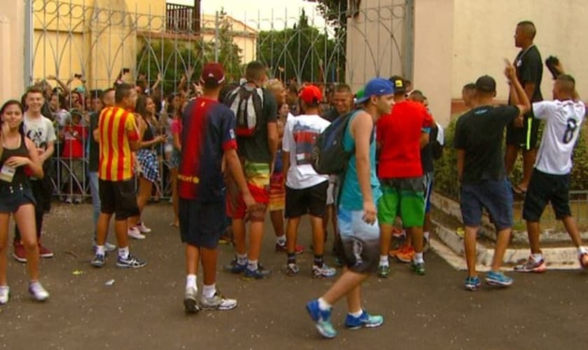 Visitantes do Hopi Hari gritam por Justiça após arrastão que deixou  seis feridos