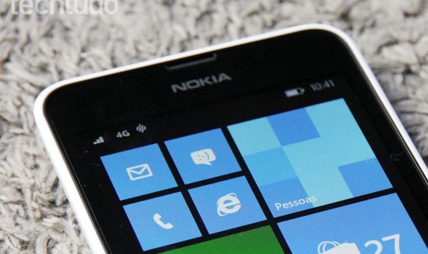Detalhe da conectividade 4G no Lumia 635