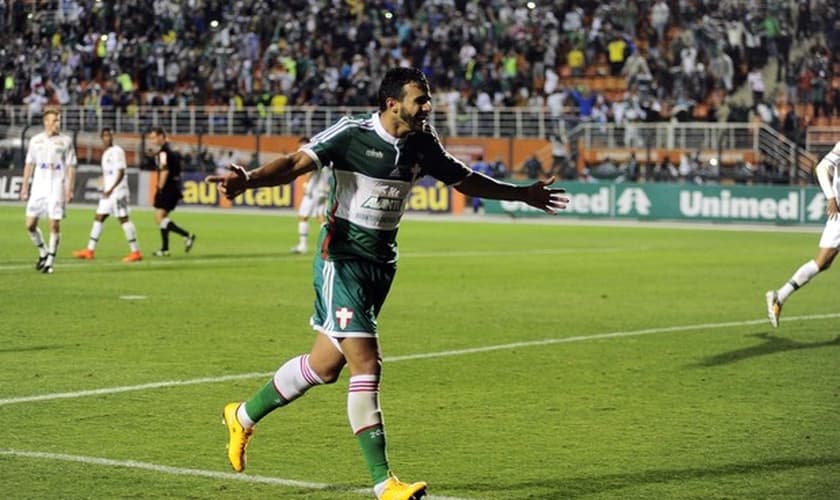 Henrique é o destaque da vitória do Palmeiras, com três gols marcados na partida