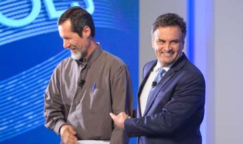 Eduardo Jorge (esquerda) defendeu em reunião apoio a Aécio Neves (direita)