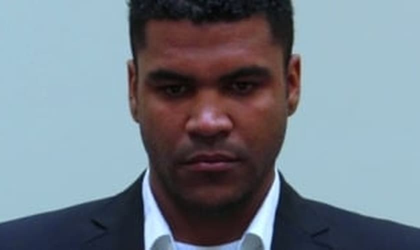 Com vínculo até outubro de 2015, o jogador já recebe um salário do clube