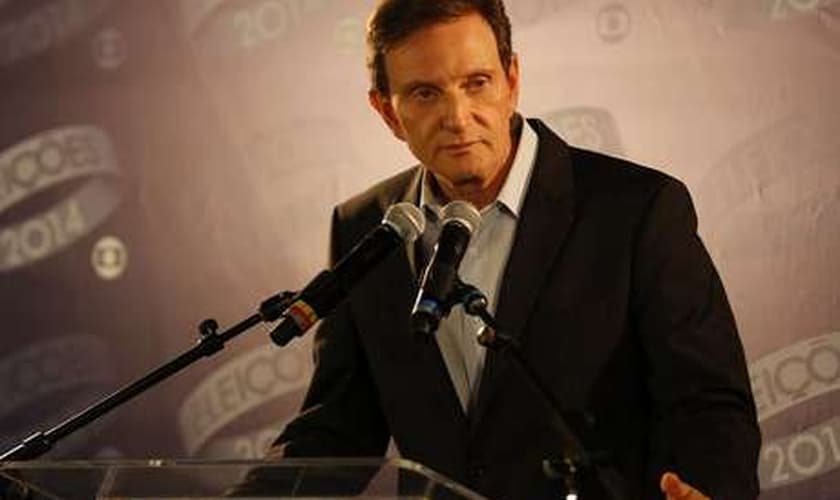 Candidato Marcelo Crivella (PRB) recebeu 3.416.913 votos, num total de 44,15% dos votos, sendo derrotado por Luiz Fernando Pezão (PMDB)