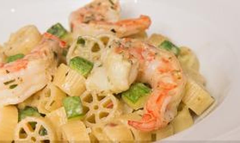 Macarrão Ruote com Camarões