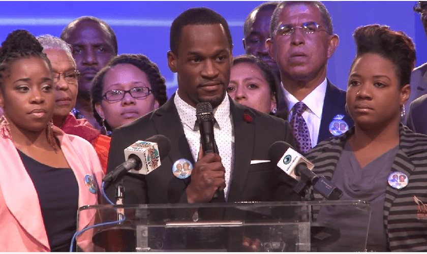 "Nós nunca estivemos sem esperanças", diz filho de Dr. Myles Munroe