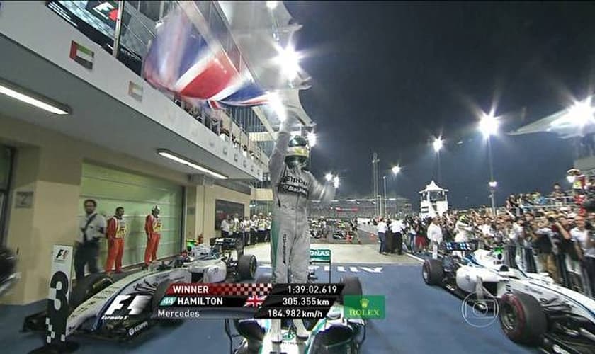 Hamilton deixa Nico para trás, vence GP de Abu Dhabi e é bicampeão da F-1