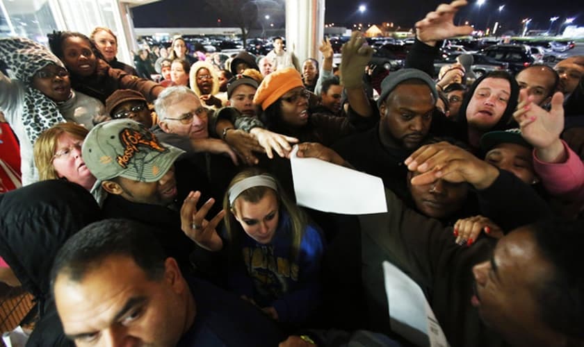 O caos do Black Friday: Quem ama o dinheiro jamais terá o suficiente