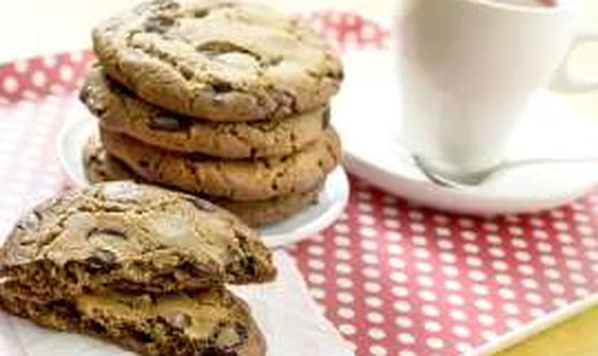 Cookie de fubá e erva doce