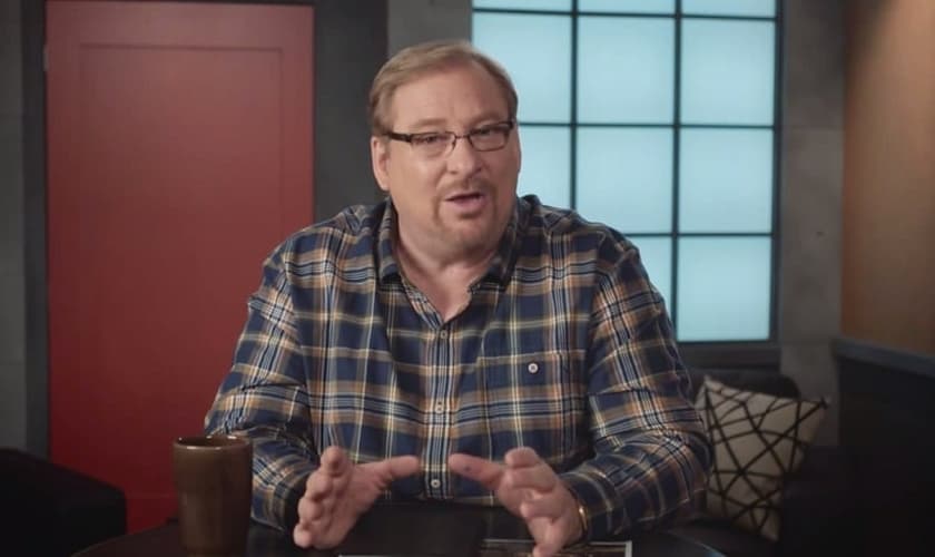 Pastor Rick Warren é líder da Igreja Saddleback, na Califórnia, idealizador do Ministério Propósitos e autor do best-seller "Uma Vida Com Propósitos". (Imagem: Reprodução / Youtube)