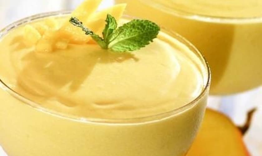 Creme de manga com coco