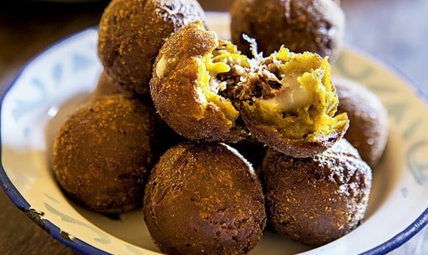 Bolinhos de abóbora com carne seca