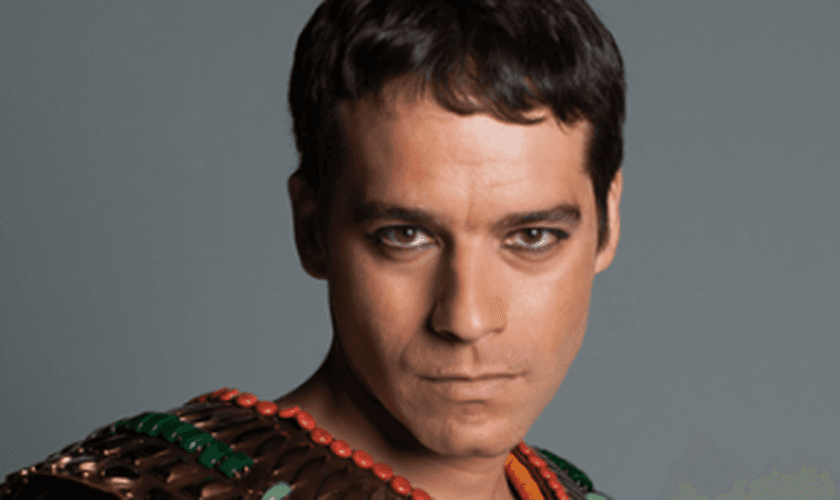 Ator Guilherme Winter viverá Moisés