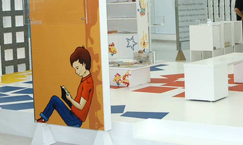 O Museu da Bíblia é mantido pela Sociedade Bíblica do Brasil, em parceria com a prefeitura de Barueri (SP).