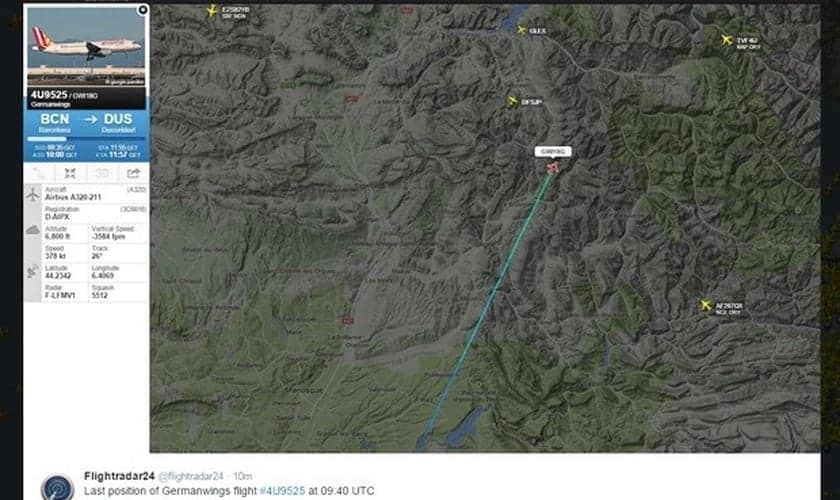 Avião com 148 pessoas cai na França
