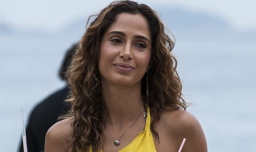 Camila Pitanga interpteta a "mocinha" da trama global das 21h "Babilônia". A novela corre perigo de registrar os índices mais baixos de audiência da história da emissora neste horário.