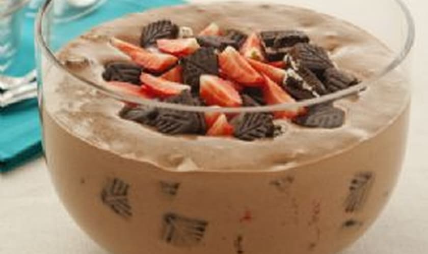 Estrogonofe de chocolate com morango