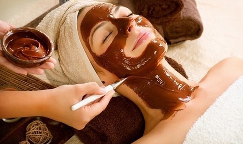 Mascara rá de chocolate facial