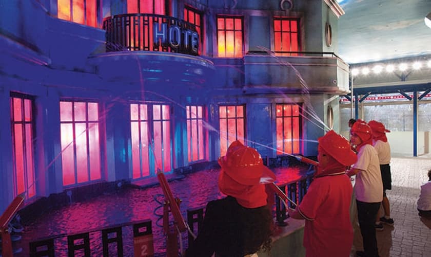 Parque com atrações de profissões