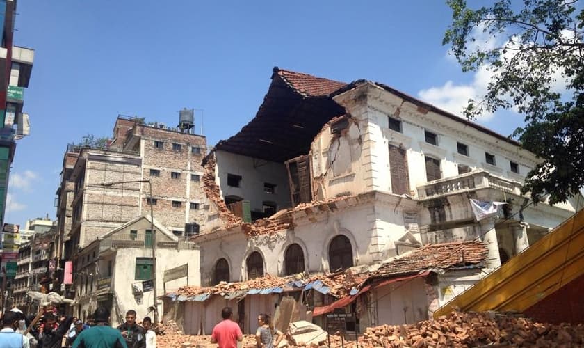 Atingindo 7,8 graus na escala Richter, o terremoto do dia 25 de Abril foi considerado o mais forte dos últimos 80 anos no Nepal.