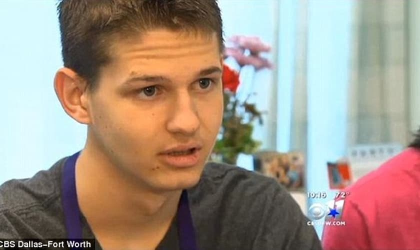 Zack Clementsde morreu durante 20 minutos, mas foi trago de volta depois de uma visitação de Jesus.