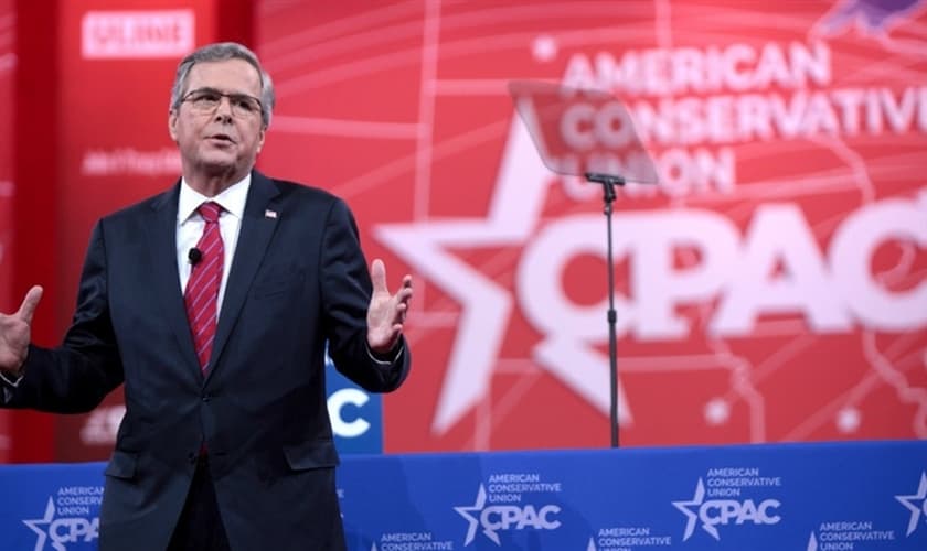 Jeb Bush é ex-governador da Califórnia e pretende se candidatar à presidência dos Estados Unidos pelo Partido Republicano.
