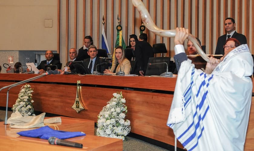 Sessão Solene por Israel