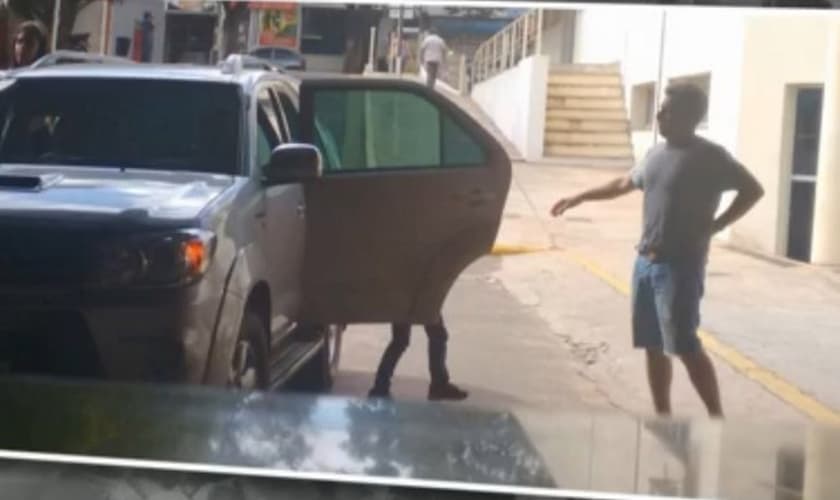 Luciano Huck após acidente