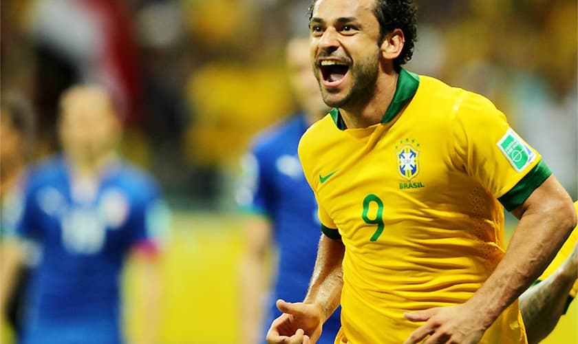 O lado espiritual ganhou mais força depois do fracasso da seleção brasileira na Copa do Mundo.