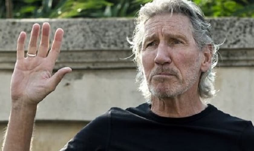 Roger Waters foi baixista da lendária banda de rock Pink Floyd e atualmente é um dos ativistas do movimento de boicote a Israel, para pressionar a 'desocupação de territórios palestinos'