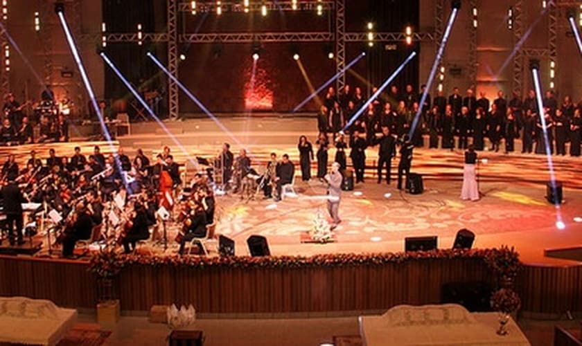 Culto durante o Louvação Global 2015 na PIB Curitiba