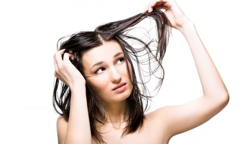 Cuidados com cabelos oleosos no inverno