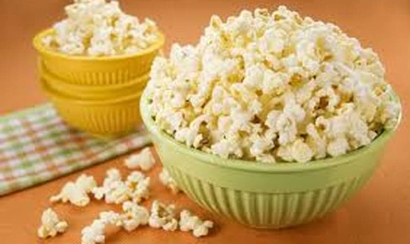 Pipoca doce com leite em pó