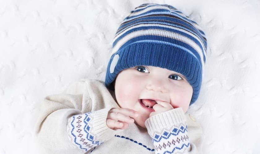 Dicas para saber quando o bebê está com frio e calor